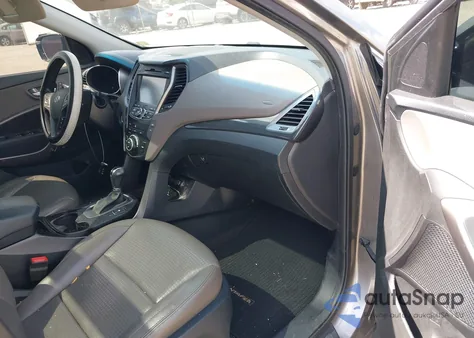 2015 Hyundai Santa Fe Sport 2.4L z USA, uszkodzony, nr VIN 5XYZU3LB5FG277157